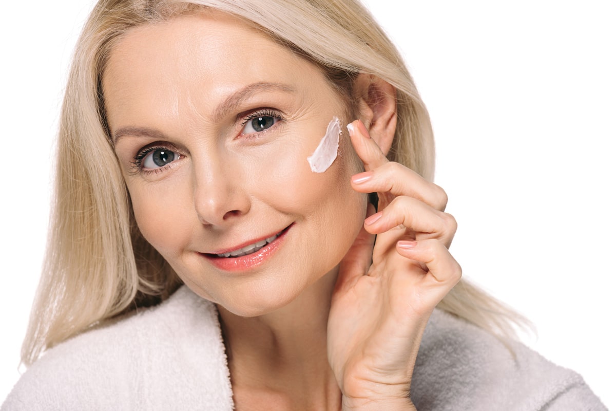 Skin Care Strategies for Post-Facelift Healing