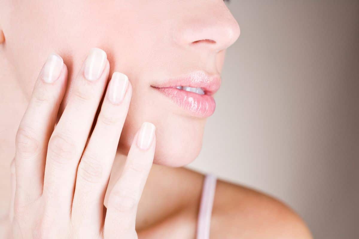 How Tip Rhinoplasty Enhances Your Nose’s Appearance